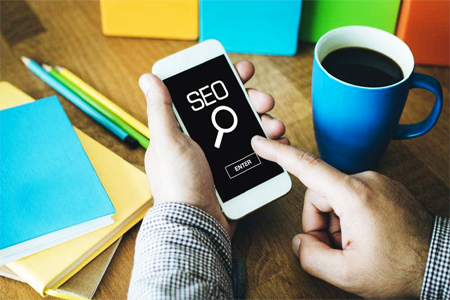 SEO优化的普及主要在互联网行业，但传统公司已经逐步关注SEO。当然，SEO确实为主要中小企业带来了高价值。只有企业SEO应用程序才能达到更大的效果。